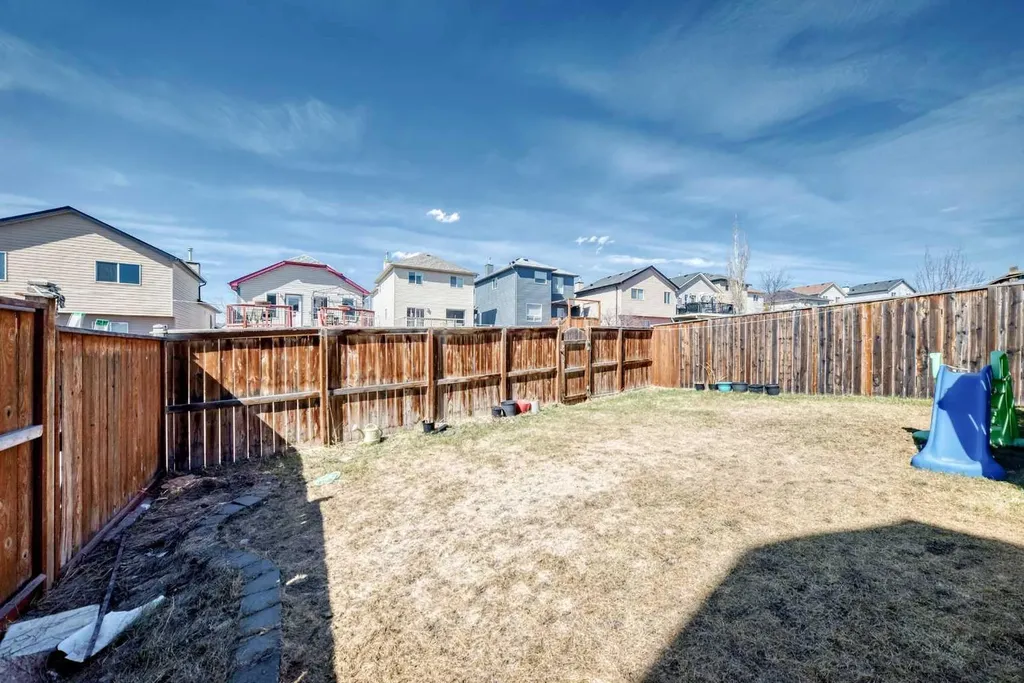 151 Covepark Green NE Calgary AB T3K 6L2
