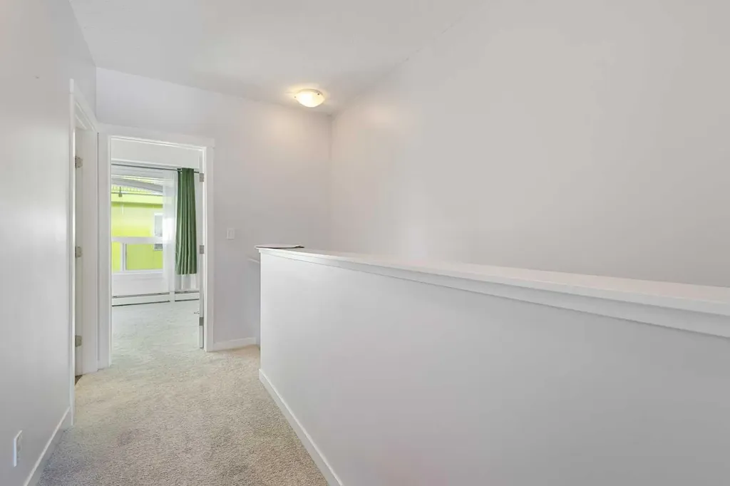 1740 9 Street NW Calgary AB T2M 4Z5