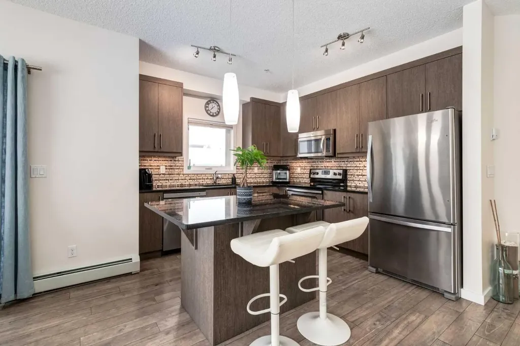 402 Marquis Lane SE Calgary AB T3M 2G7