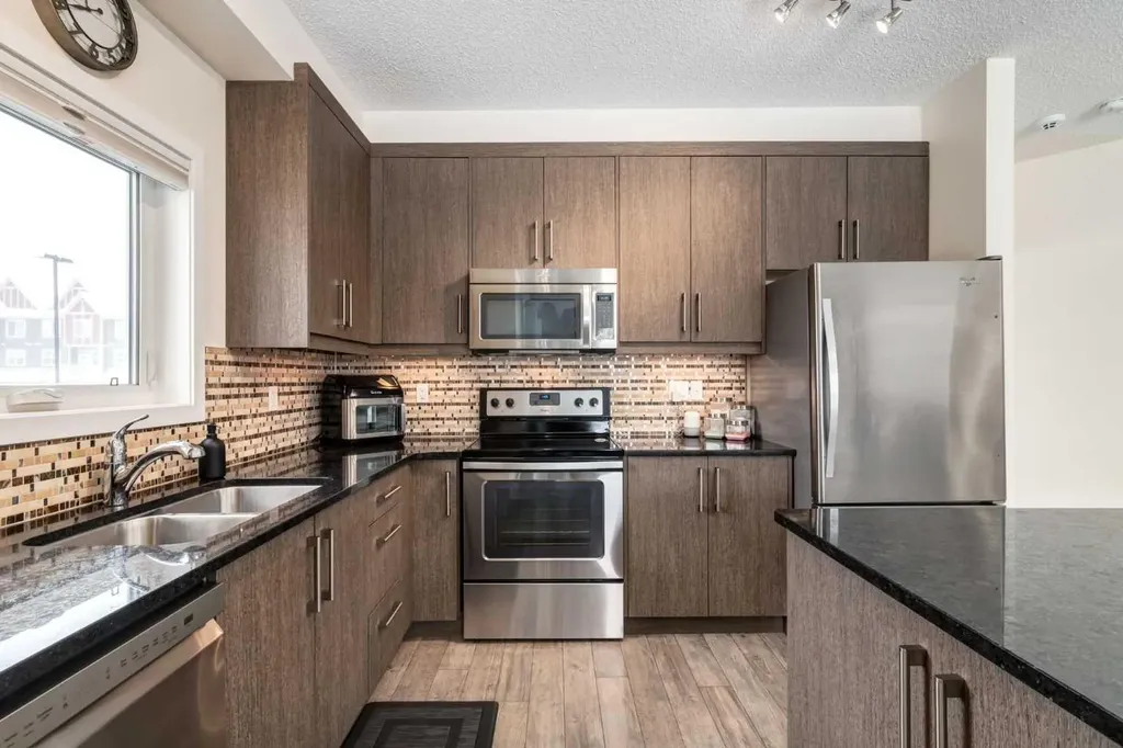 402 Marquis Lane SE Calgary AB T3M 2G7