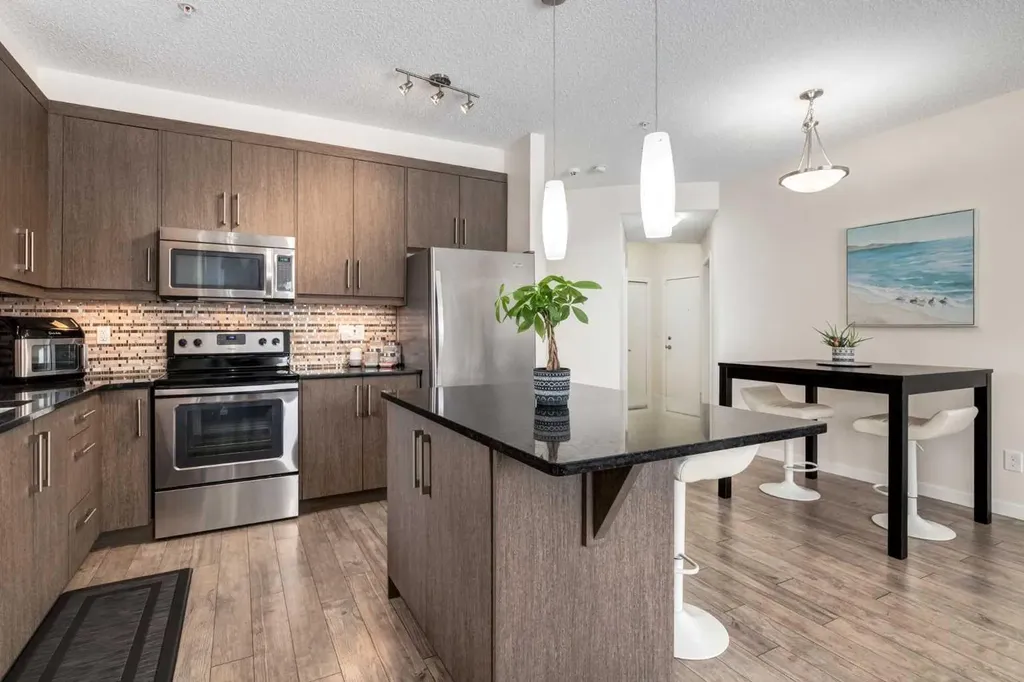 402 Marquis Lane SE Calgary AB T3M 2G7