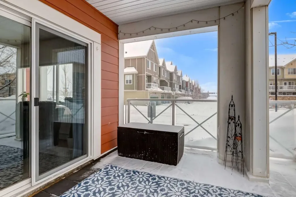 402 Marquis Lane SE Calgary AB T3M 2G7