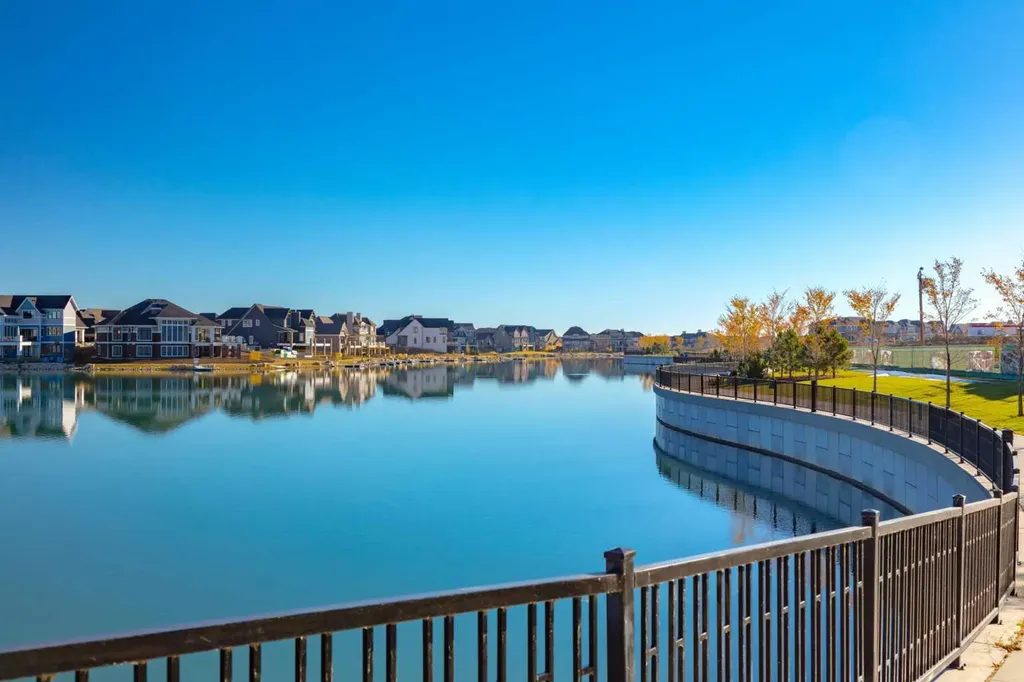 402 Marquis Lane SE Calgary AB T3M 2G7