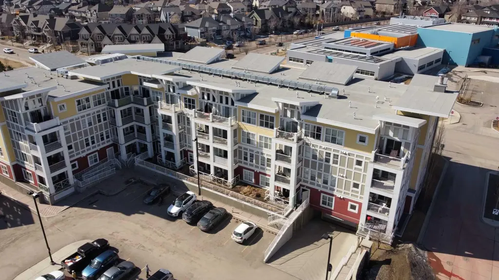 402 Marquis Lane SE Calgary AB T3M 2G7
