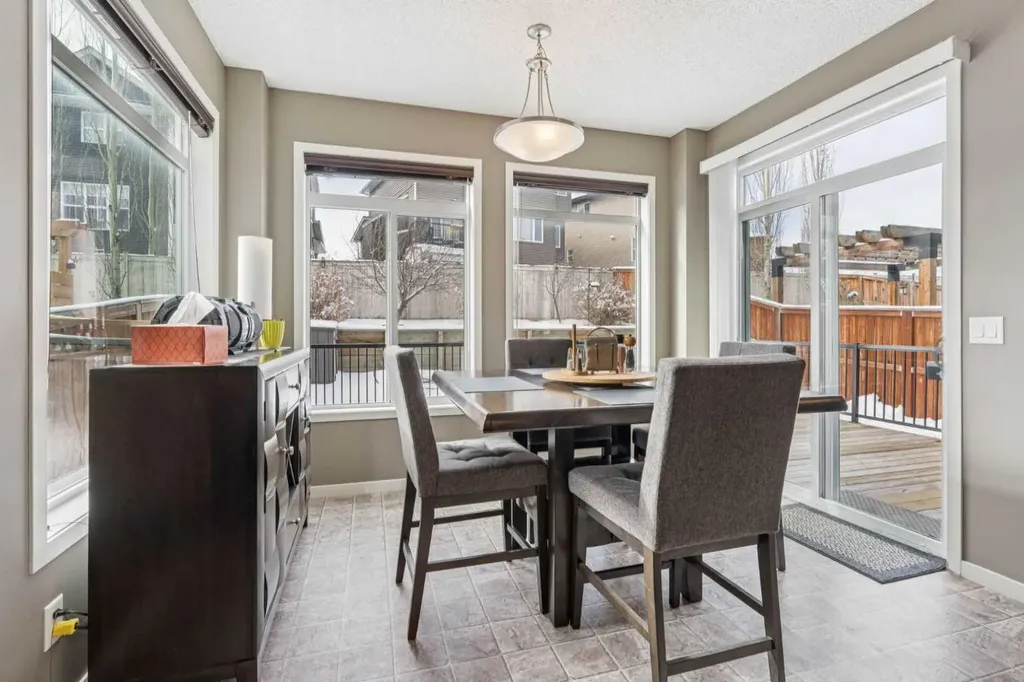 117 Silverado Saddle Heights SW Calgary AB T2X 0H9