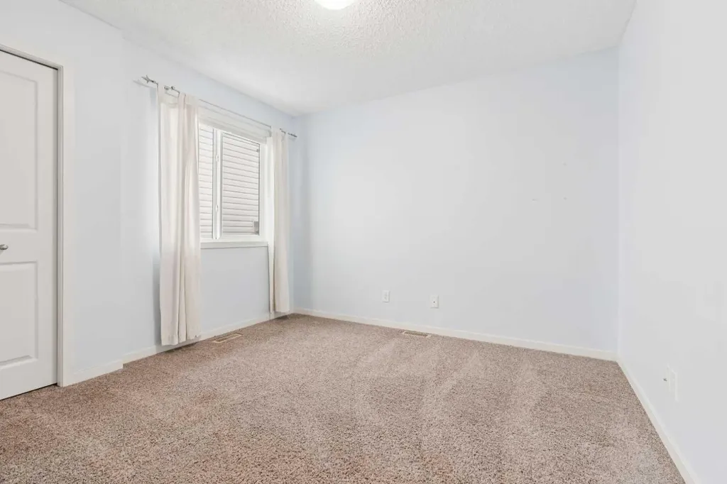 117 Silverado Saddle Heights SW Calgary AB T2X 0H9