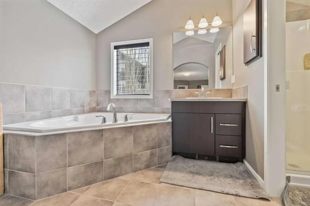 117 Silverado Saddle Heights SW Calgary AB T2X 0H9