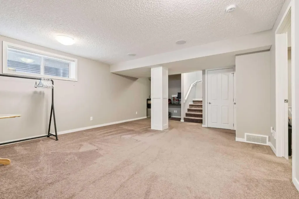 117 Silverado Saddle Heights SW Calgary AB T2X 0H9