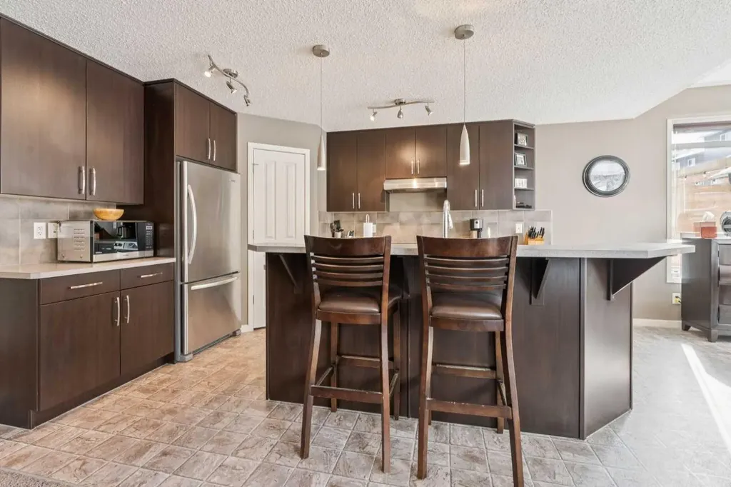 117 Silverado Saddle Heights SW Calgary AB T2X 0H9
