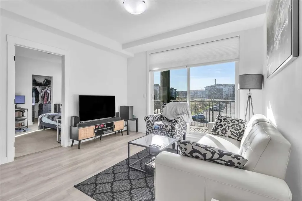 30 Sage Hill Walk NW Calgary AB T3R 2A9