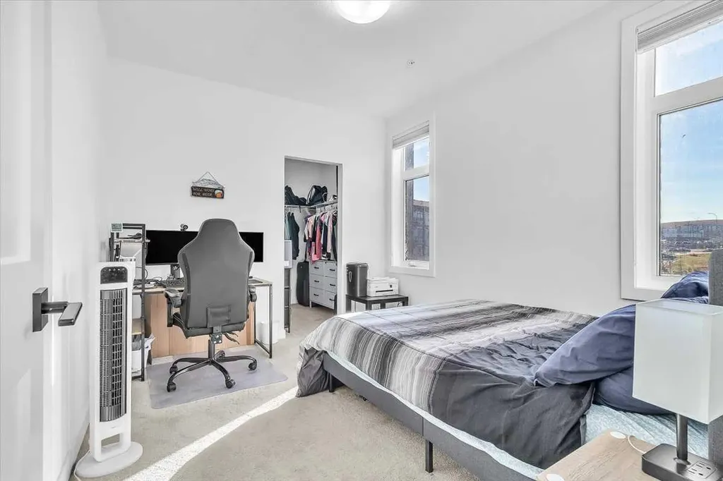 30 Sage Hill Walk NW Calgary AB T3R 2A9
