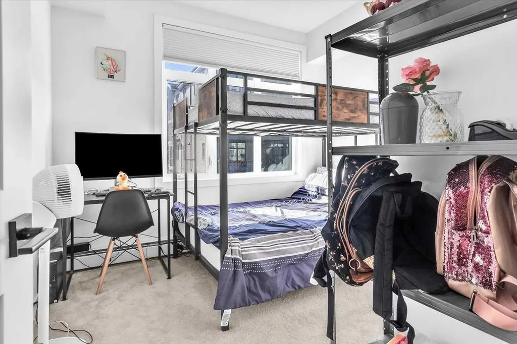 30 Sage Hill Walk NW Calgary AB T3R 2A9