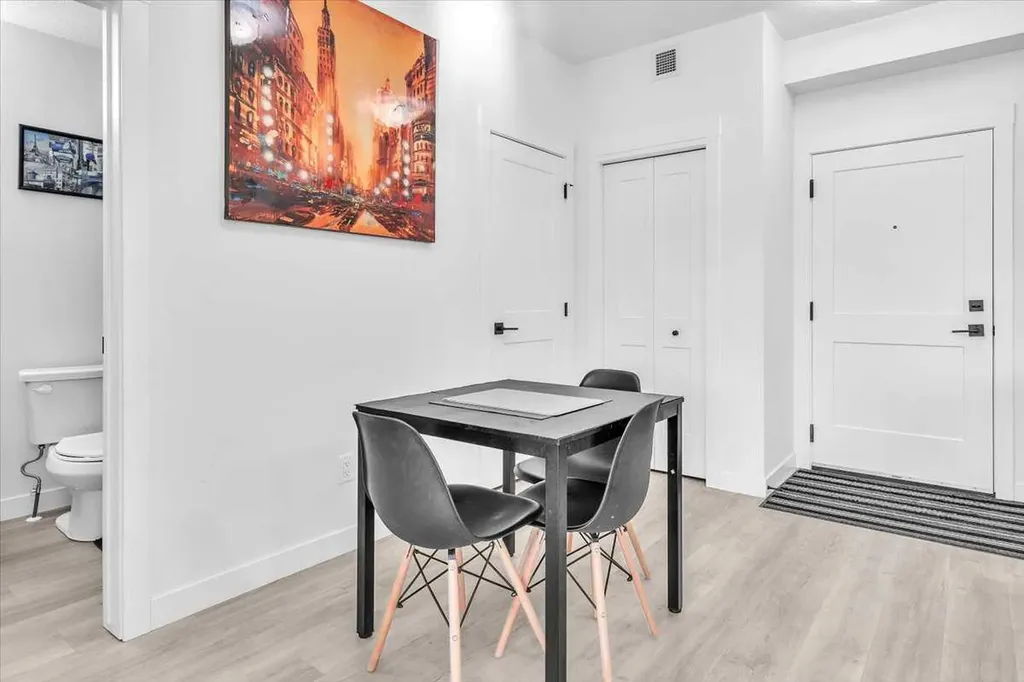 30 Sage Hill Walk NW Calgary AB T3R 2A9