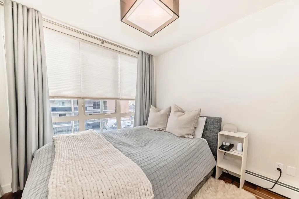 1029 15 Avenue SW Calgary AB T2R 0S5