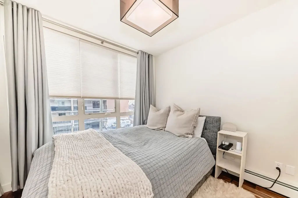 1029 15 Avenue SW Calgary AB T2R 0S5