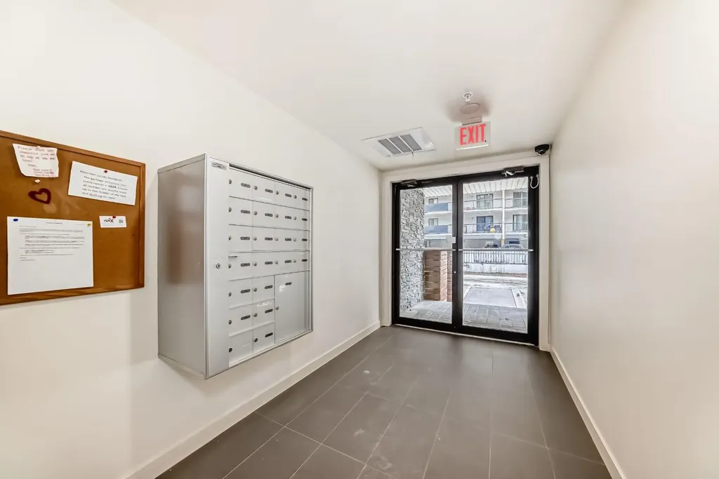 1029 15 Avenue SW Calgary AB T2R 0S5