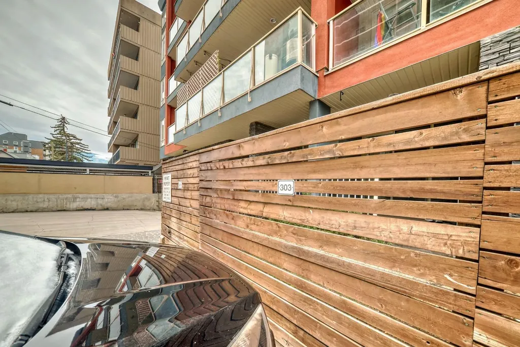 1029 15 Avenue SW Calgary AB T2R 0S5