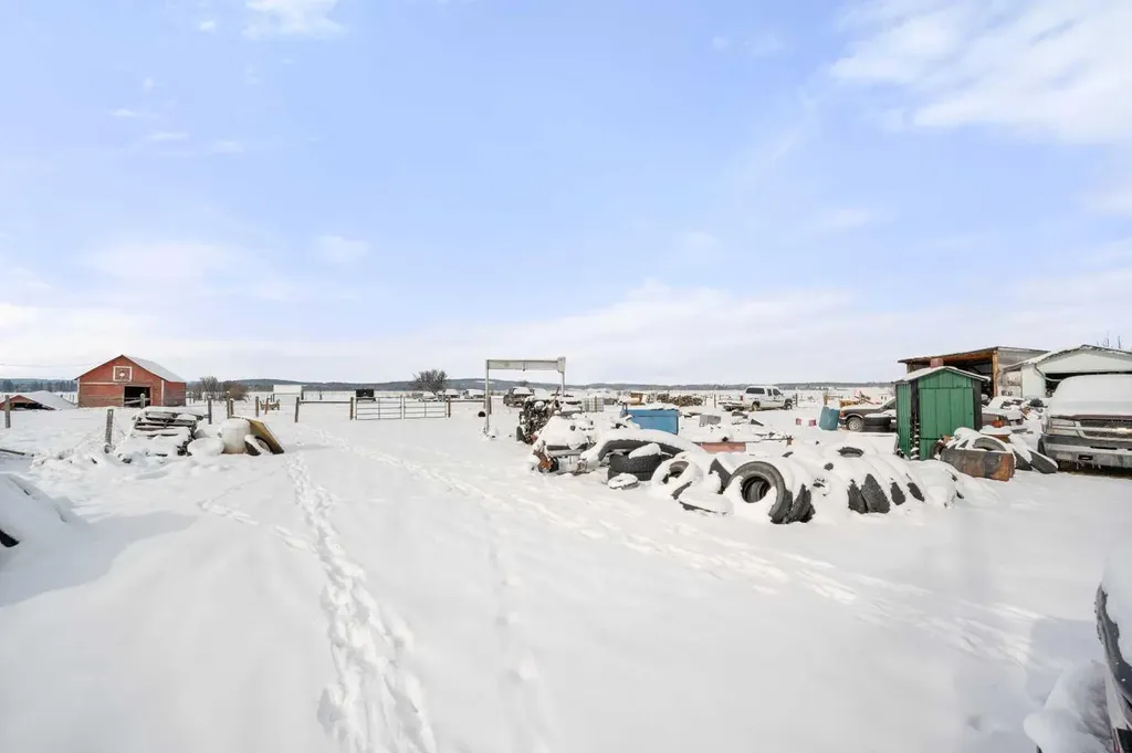Range Road 62 Rural Mountain View County AB T0M 1X0