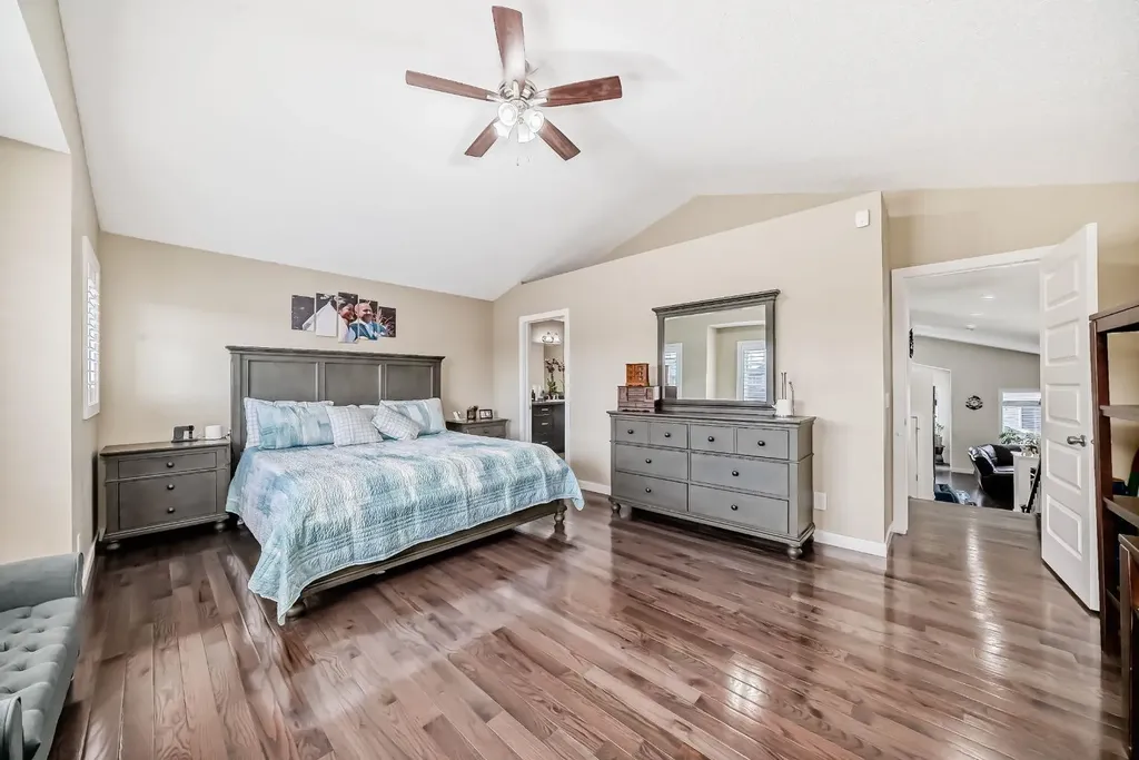 612 Montgomery Close SE High River AB T1V0B7
