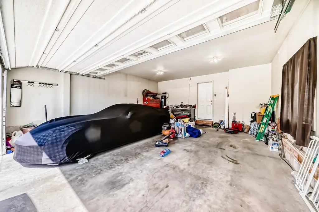 612 Montgomery Close SE High River AB T1V0B7