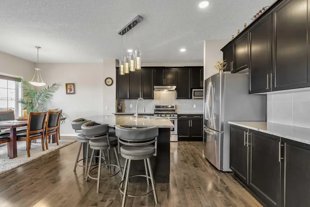 87 Panton Landing NW Calgary AB T3K 0W4