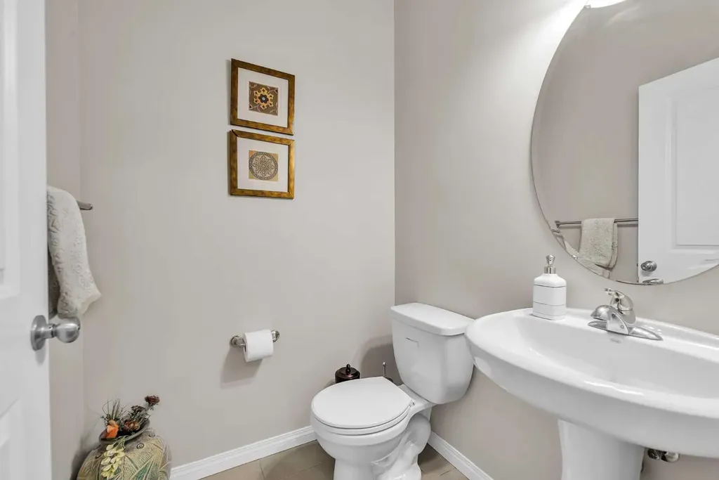 87 Panton Landing NW Calgary AB T3K 0W4