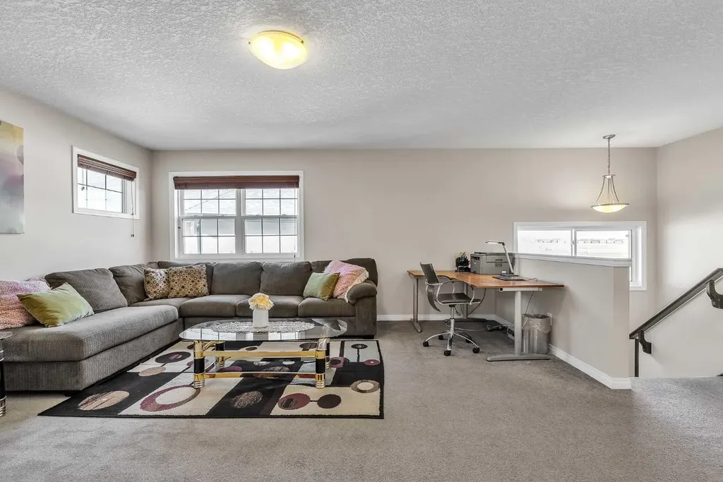 87 Panton Landing NW Calgary AB T3K 0W4