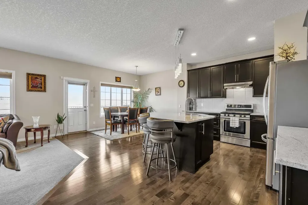 87 Panton Landing NW Calgary AB T3K 0W4