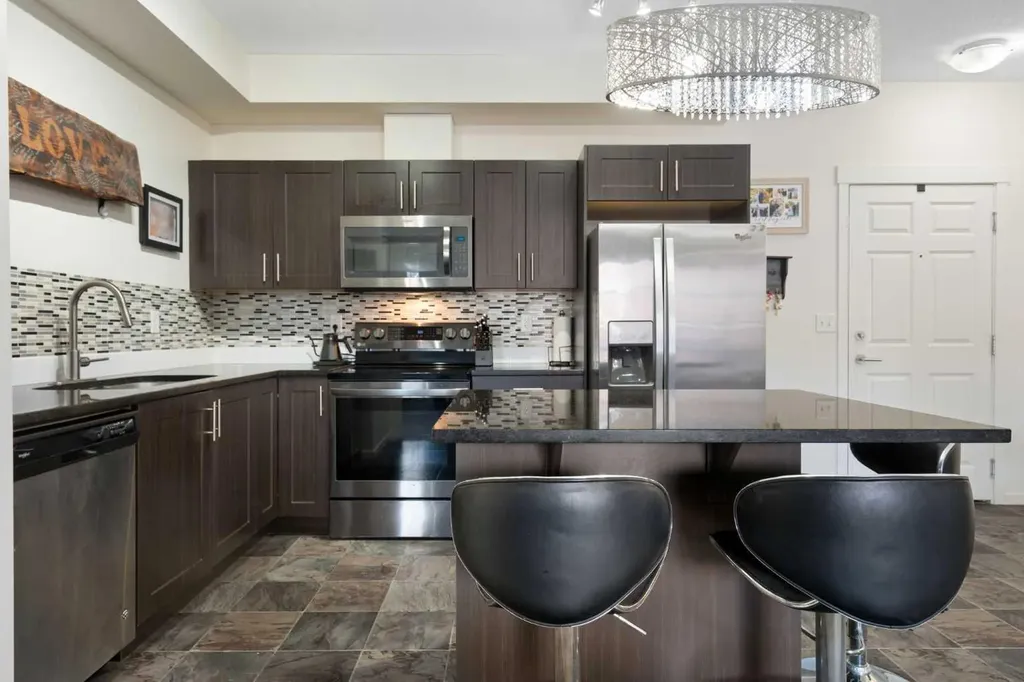 99 Copperstone Park SE Calgary AB T2Z 5C9