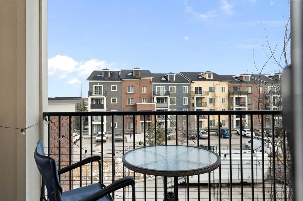 99 Copperstone Park SE Calgary AB T2Z 5C9