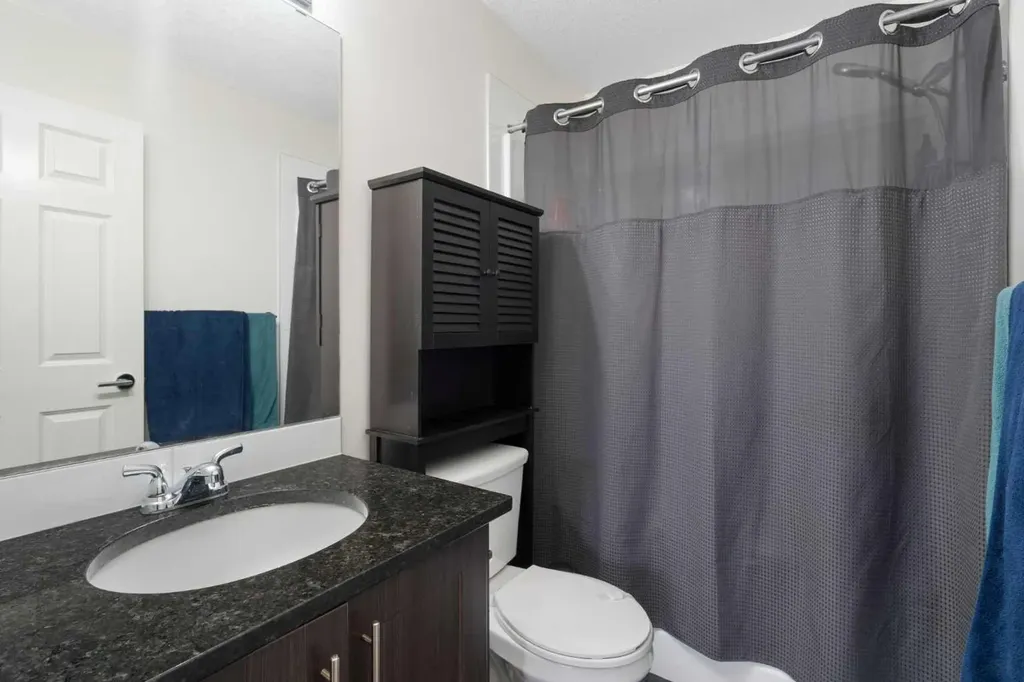 99 Copperstone Park SE Calgary AB T2Z 5C9