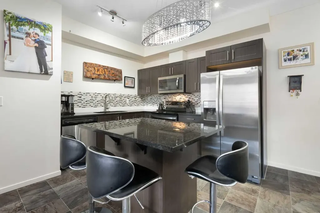 99 Copperstone Park SE Calgary AB T2Z 5C9