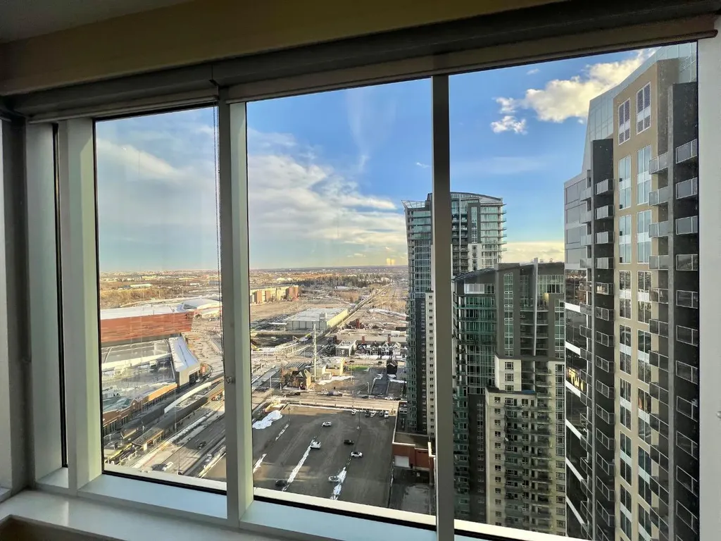 211 13 Avenue SE Calgary AB T2G 1E1
