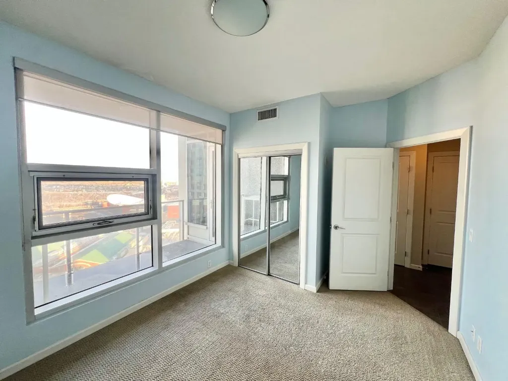 211 13 Avenue SE Calgary AB T2G 1E1