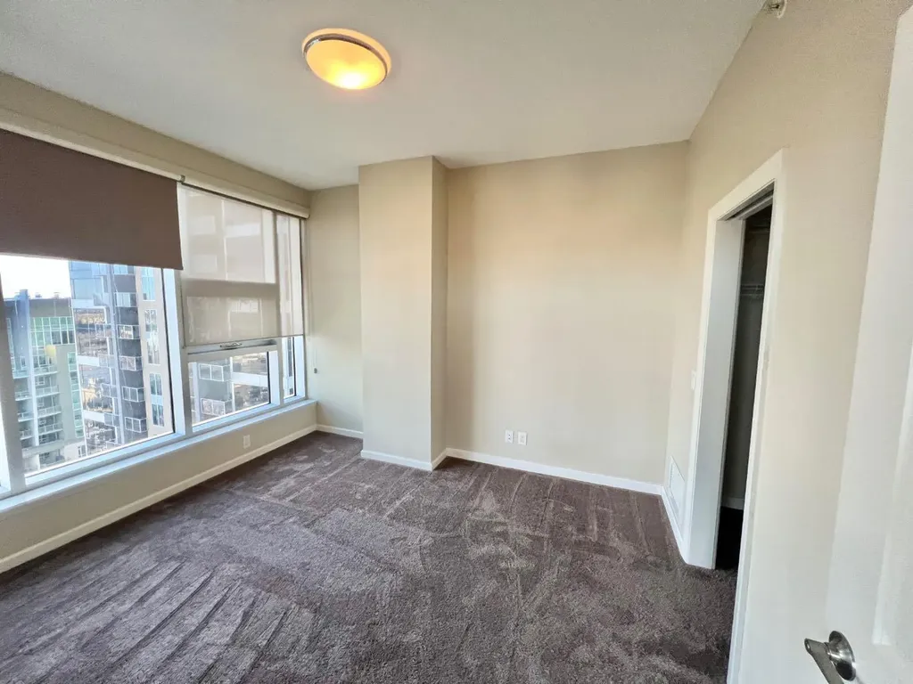 211 13 Avenue SE Calgary AB T2G 1E1