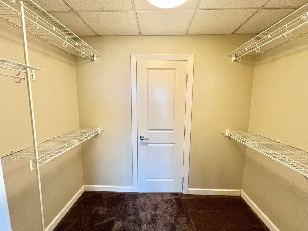 211 13 Avenue SE Calgary AB T2G 1E1