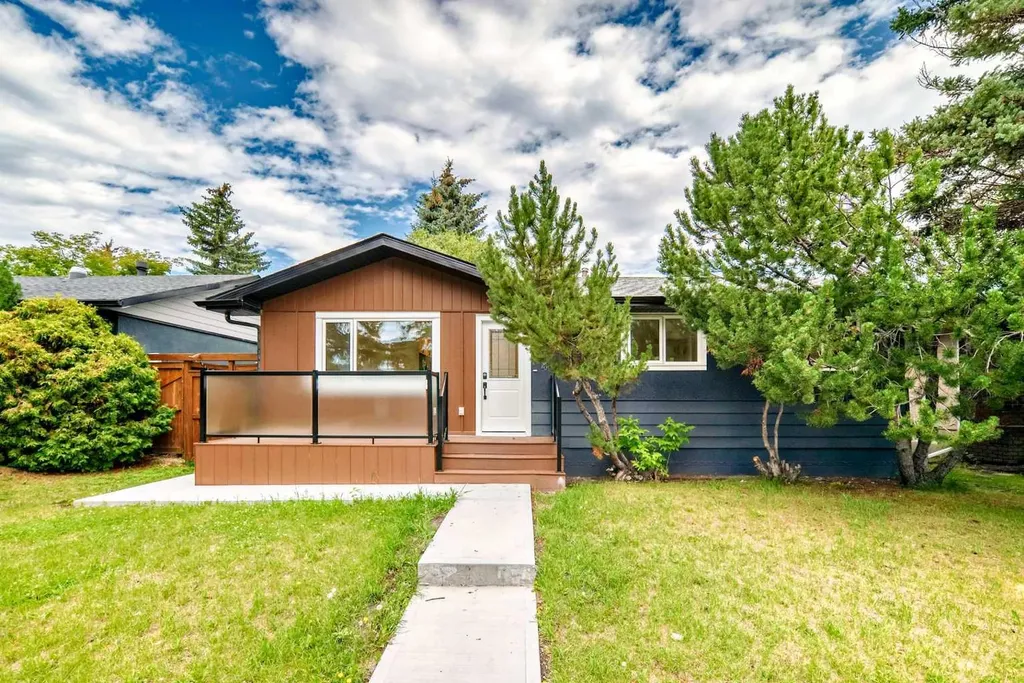 264 99 Avenue SE Calgary AB T2J0J1