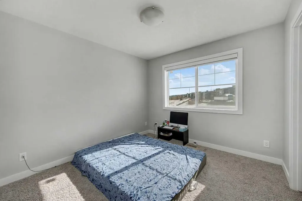 613 Sage Hill Grove NW Calgary AB T3R2A2