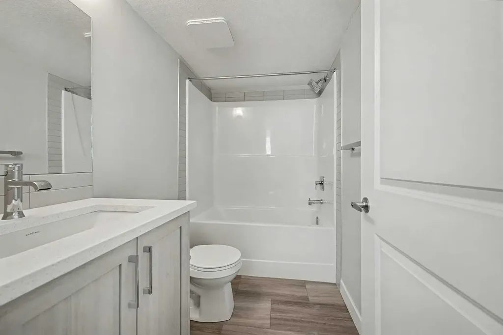 613 Sage Hill Grove NW Calgary AB T3R2A2