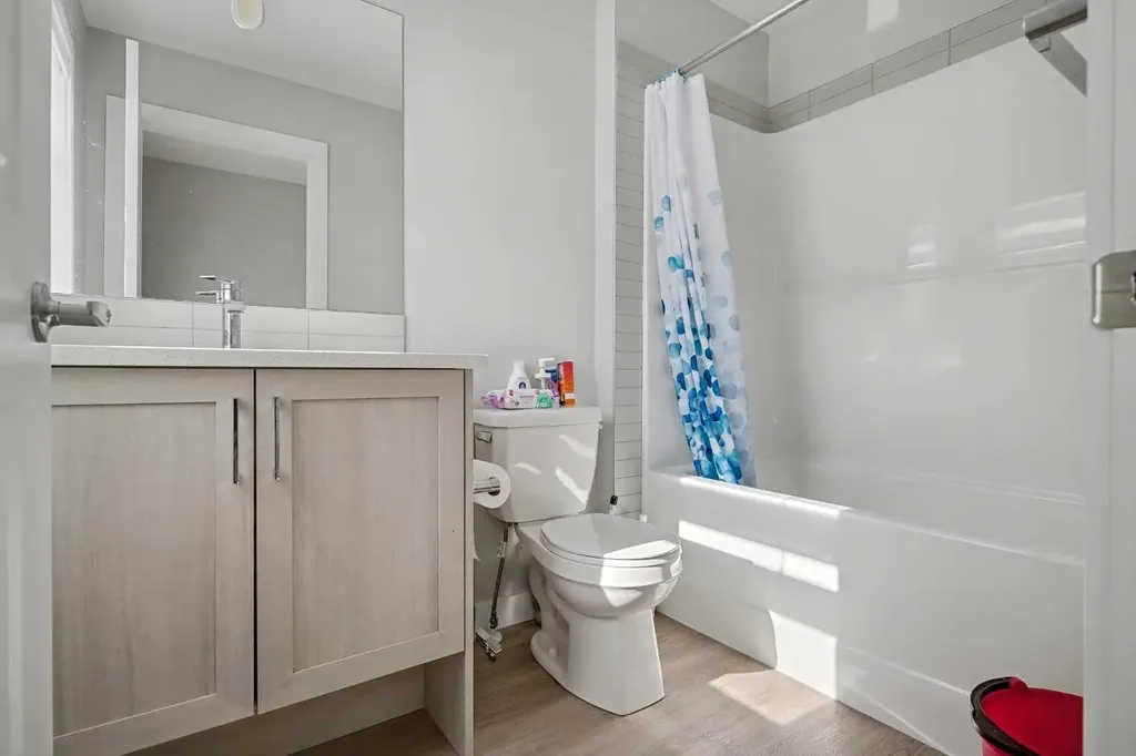 613 Sage Hill Grove NW Calgary AB T3R2A2