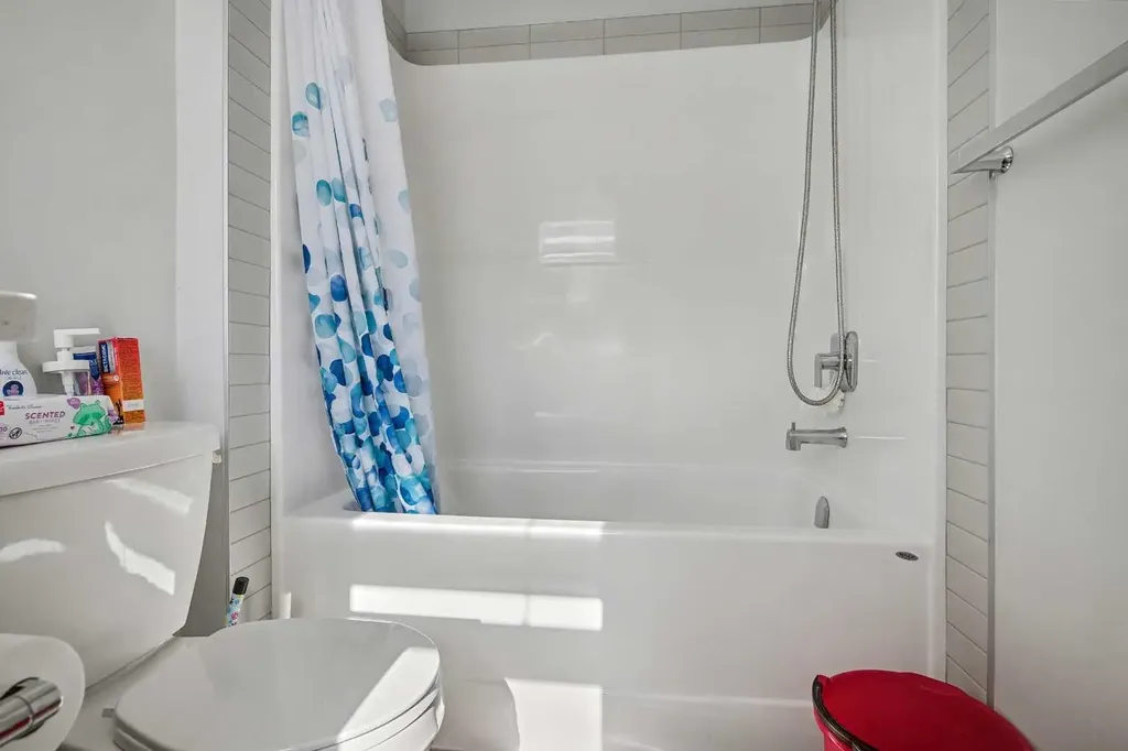 613 Sage Hill Grove NW Calgary AB T3R2A2