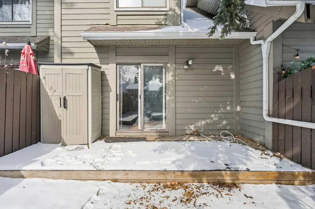 6503 Ranchview Drive NW Calgary AB T3G 1P2
