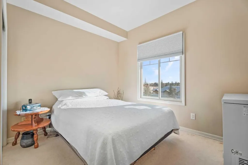 92 Crystal Shores Road Okotoks AB T1S 2N1