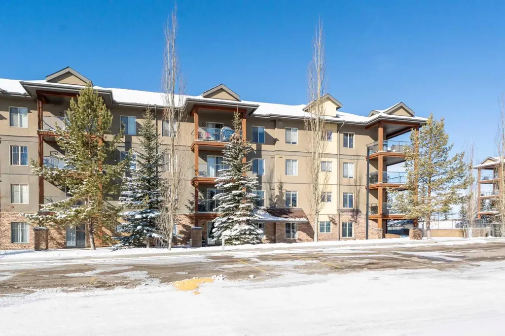 92 Crystal Shores Road Okotoks AB T1S 2N1