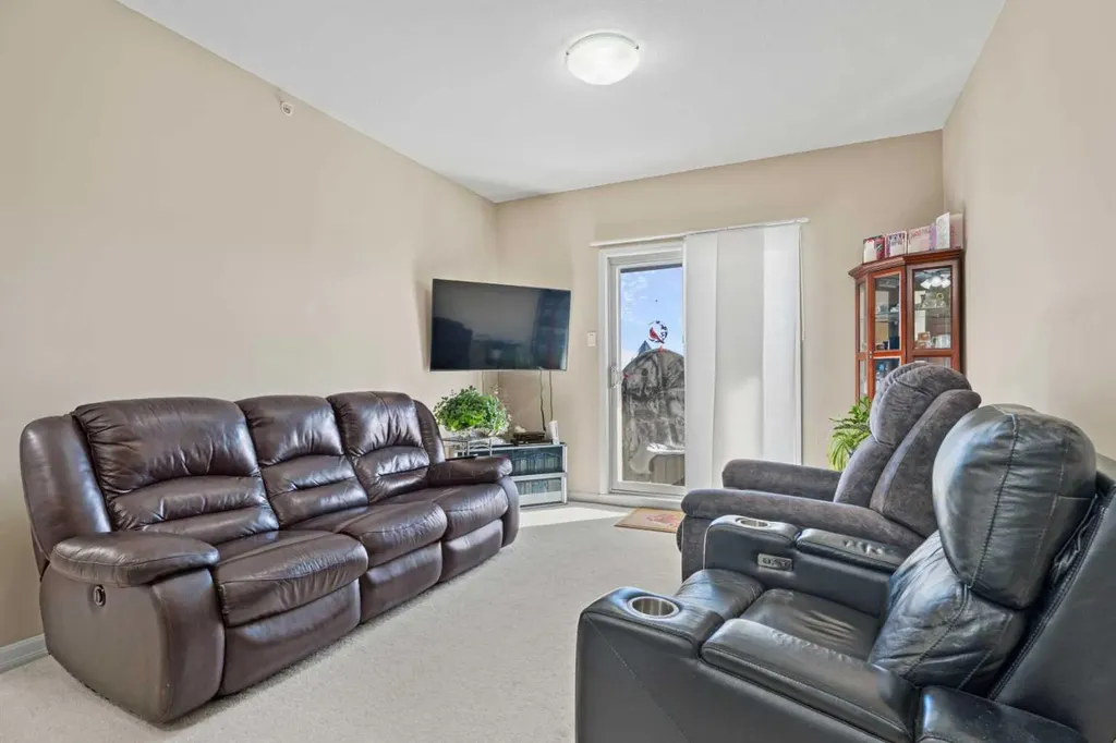 92 Crystal Shores Road Okotoks AB T1S 2N1