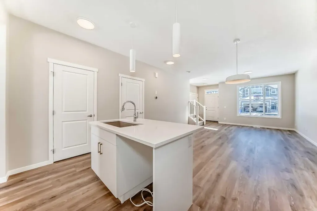 185 Mercado Landing SE Calgary AB T3M 4C6