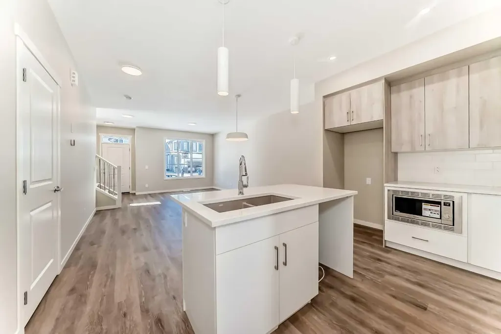 185 Mercado Landing SE Calgary AB T3M 4C6