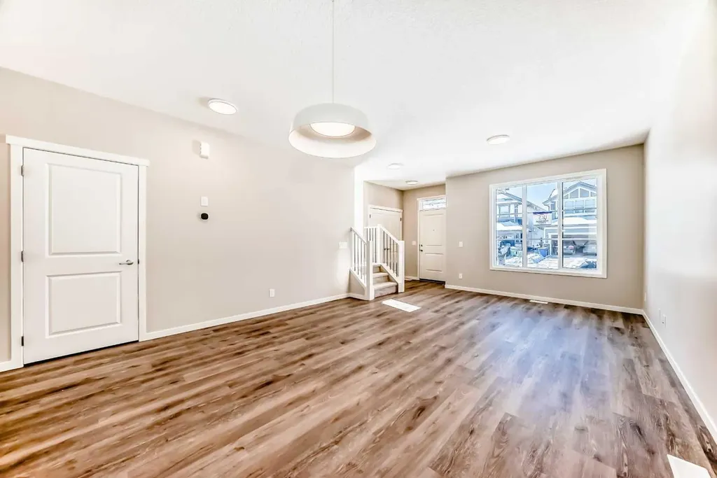 185 Mercado Landing SE Calgary AB T3M 4C6