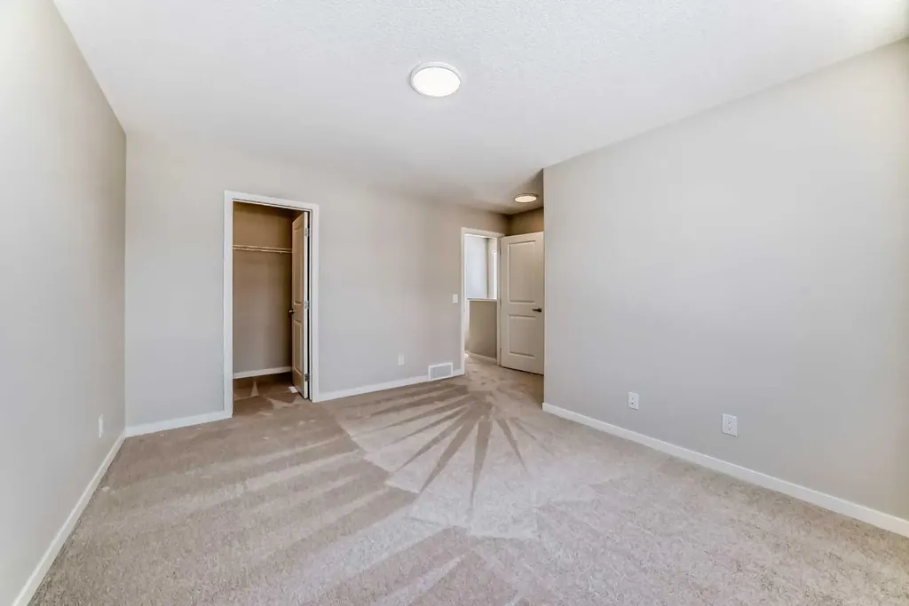 185 Mercado Landing SE Calgary AB T3M 4C6