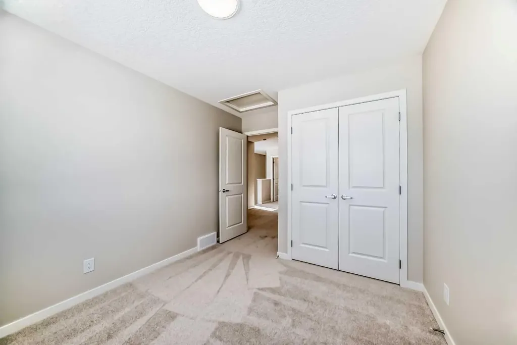 185 Mercado Landing SE Calgary AB T3M 4C6